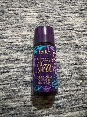 tarte Rainforest of the Sea Deep Dive Cleansing Gel - Purple